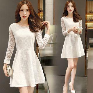 Wave Neckline Lace A-line Dress