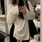 Long-sleeve Side-slit T-shirt / Skinny Pants