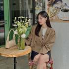 [lovb] Double-breasted Cropped Blazer