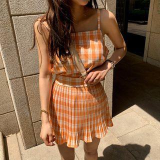 Square-neck Plaid Sleeveless Top