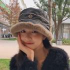 Fleece Trim Bucket Hat Black - One Size