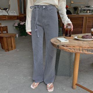 Semi Wide Jeans With Sash