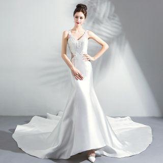 V-neck Sleeveless Mermaid Wedding Dress