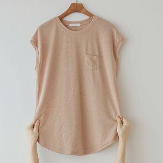 Cap-sleeve Pocket-front T-shirt