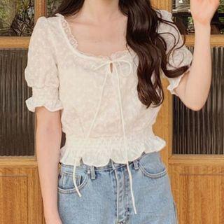 Lace-hem Puff-sleeve Blouse White - One Size