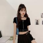 Short-sleeve Square Neck Cropped T-shirt Black - One Size