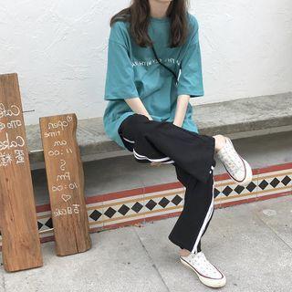 Elbow-sleeve Lettering T-shirt / Striped Straight-leg Pants