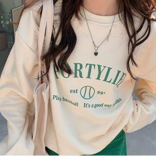 Lettering Sweatshirt Light Almond - One Size