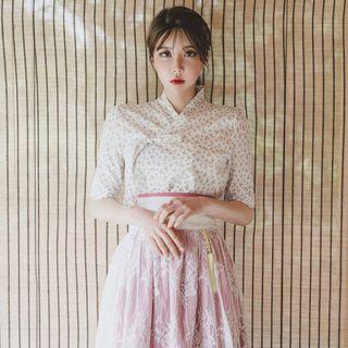 Modern Hanbok Elbow-sleeve Floral Top