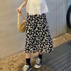 Short-sleeve Lace Blouse / Floral Print Midi A-line Skirt