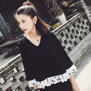 3/4-sleeve Dotted Pleat-trim Blouse