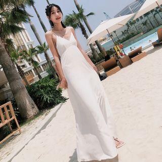Spaghetti-strap V-neck Maxi Sundress