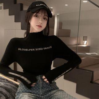 Long-sleeve Lettering Print Slim-fit Knit Top