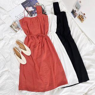 Sleeveless Plain Tie-waist Midi Dress