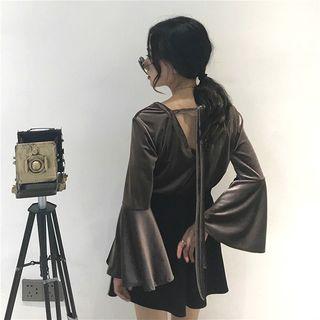 Plain V-neck Velvet Bell-sleeve Top