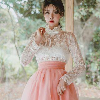 Modern Hanbok Set Lace Top & Midi Skirt