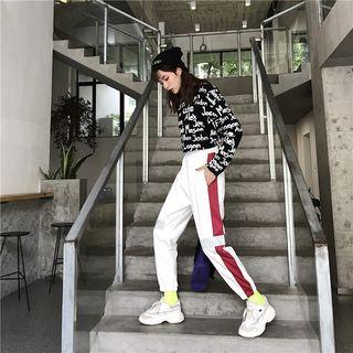 Long-sleeve Lettering T-shirt / Contrast Trim Jogger Pants