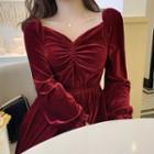 Velvet Long-sleeve Midi A-line Dress Wine Red - One Size