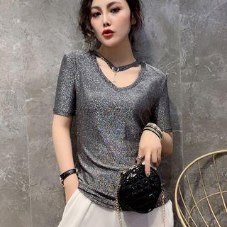 Short-sleeve Metallic Choker Neck T-shirt