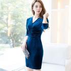 Long-sleeve V-neck Sheath Velvet Dress