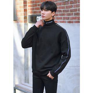 Embroidered Turtle-neck Pullover