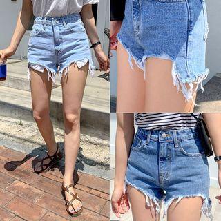 Cutout Fringe-hem Distressed Denim Shorts