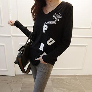 V-neck Lettering Appliqu  T-shirt