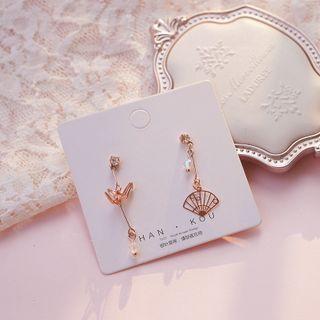 Non-matching Alloy Origami Crane Dangle Earring