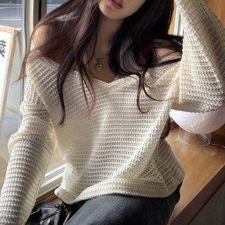 Long-sleeve V-neck Plain Knit Top + Plain Halter Tank Top