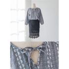 Tie-neck Puff-sleeve Pattern Top