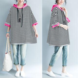 3/4-sleeve Striped Oversized Hoodie Stripes - Black & White - One Size
