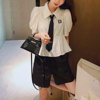 Short-sleeve Cropped Blouse With Tie / High-waist Shorts