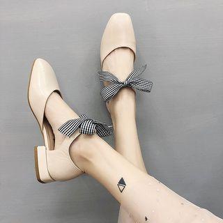 Faux Leather Tie Knot Roman Sandals