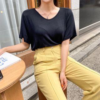Padded Shoulder Plain T-shirt