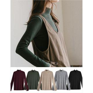 Mock-neck Rib-knit Textured Top