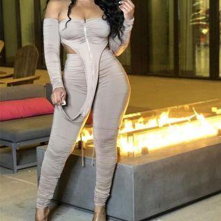 Set: Asymmetrical Hem Long-sleeve Crop Top + Ruched Skinny Pants