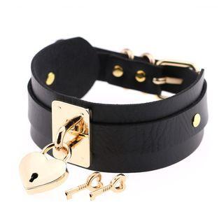 Lock Pendant Faux Leather Choker