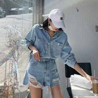 Dip-back Dual-pocket Denim Shirt