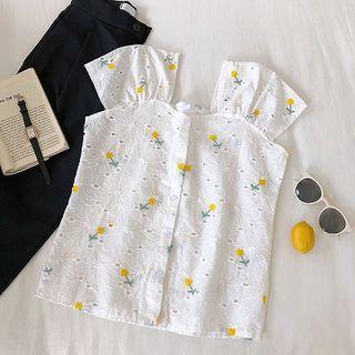 Flower Embroidered Cut Out Single-breasted Sleeveless Blouse