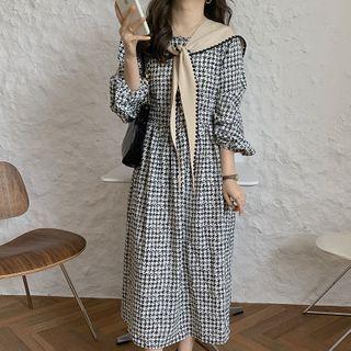 Shawl / Long-sleeve Houndstooth Dress