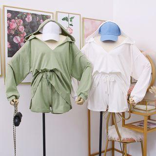 Set: Loose-fit V-neck Hooded Top + Shorts
