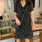 Floral V-neck Short-sleeve Slim-fit Dress Black - One Size