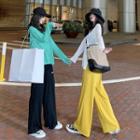 Loose-fit Sheer Light Top / Wide-leg Pants