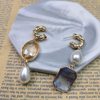 Faux Crystal Faux Pearl Asymmetrical Alloy Dangle Earring 1 Pair - Gold - One Size