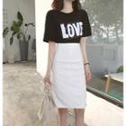 Sequined Short-sleeve T-shirt / High Waist Pencil Skirt