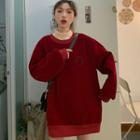 Long-sleeve Oversize Printed Velvet Sweatshirt / Oversize Plain Skirt