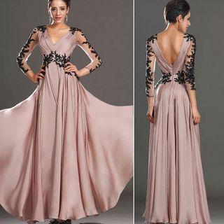 Long-sleeved Plain Panel Lace Sheath Dress