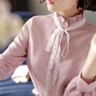 Frilled Tie-neck Puff-sleeve Blouse