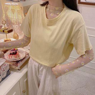 Short-sleeve Plain T-shirt / Long-sleeve Floral Printed T-shirt