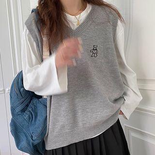 V-neck Bear Embroidered Sweater Vest